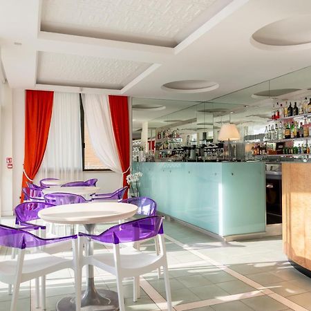 Hotel Dino San Benedetto del Tronto Exterior foto
